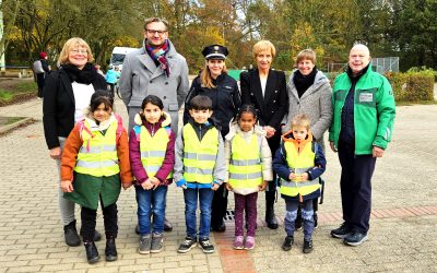 Warnwesten für Bremerhavener Schulanfänger und Schulanfängerinnen